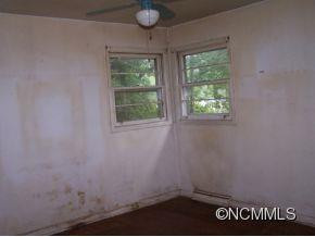 84 English Road - Photo 12