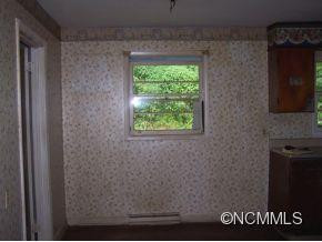 84 English Road - Photo 8