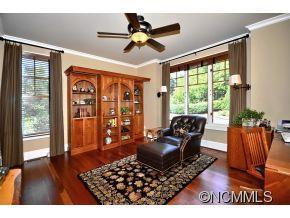 105 Crestgrove Drive - Photo 14