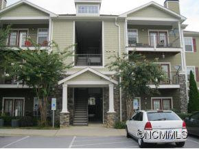 700 Vista Lake Drive, Unit 306