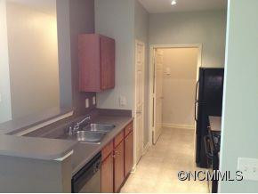 700 Vista Lake Drive, Unit 306 - Photo 5