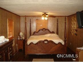 1036 Bee Tree Road - Photo 9