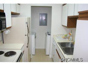 110 Heywood Road #12C - Photo 4
