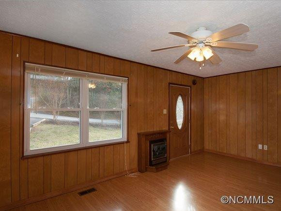 34 Locust Street - Photo 2