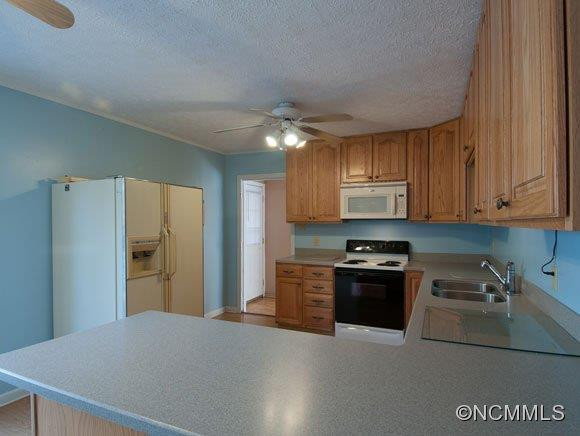 34 Locust Street - Photo 5