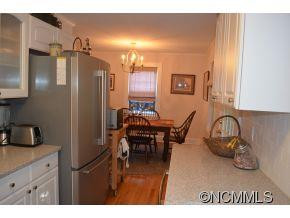 112 Kingsgate Road - Photo 13