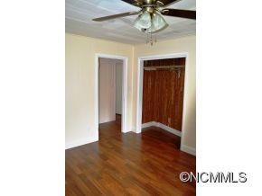 233 Pinnacle Drive - Photo 12
