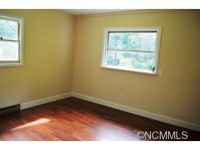233 Pinnacle Drive - Photo 6