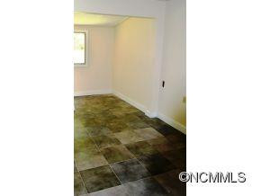 233 Pinnacle Drive - Photo 10