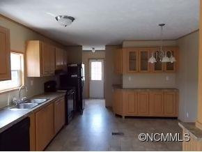 48 Daniel Ridge - Photo 2