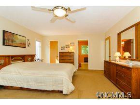 404 Periwinkle Drive - Photo 12