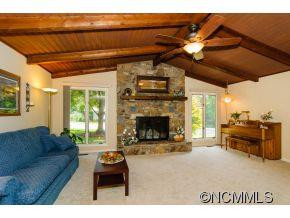 404 Periwinkle Drive - Photo 8