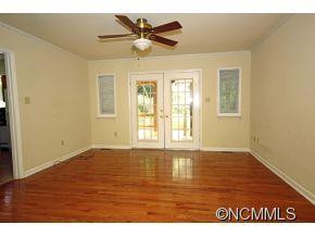 93 Poplar Drive - Photo 4