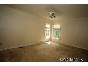 93 Poplar Drive - Photo 5