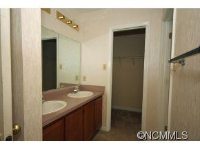 93 Poplar Drive - Photo 6