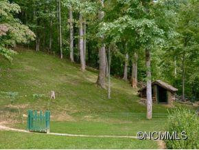 109 PINE TREE DRIVE - Photo 14
