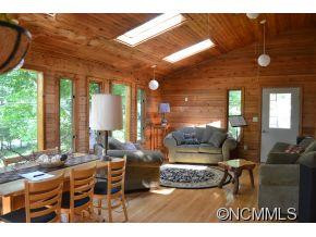 59 Pinecroft Road - Photo 2