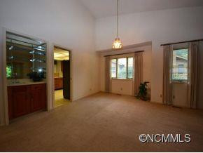 605 RED OAK DRIVE - Photo 5