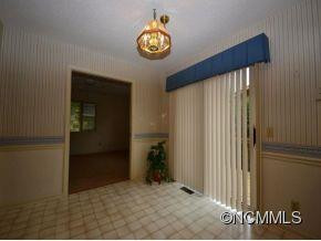 605 RED OAK DRIVE - Photo 6