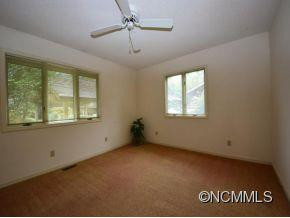 605 RED OAK DRIVE - Photo 7