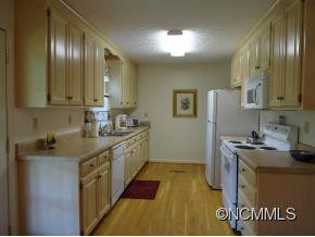 760 VIEW DRIVE - Photo 3