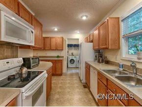 9 OAKCREST DR. - Photo 7