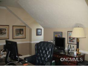 2 Post Oak Trail - Photo 17