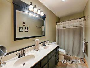 241 PINNERS COVE RD - Photo 10