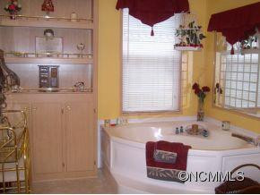 11 Riverbirch Run - Photo 8