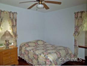 831 Forest Street - Photo 15