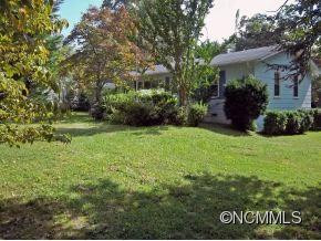 831 Forest Street - Photo 3