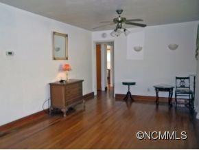 831 Forest Street - Photo 4
