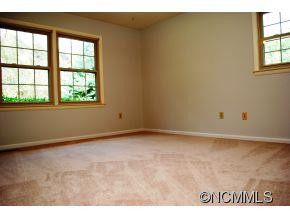 9 Ballantree Drive - Photo 10