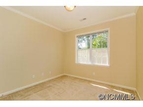 28 Groton Way - Photo 15