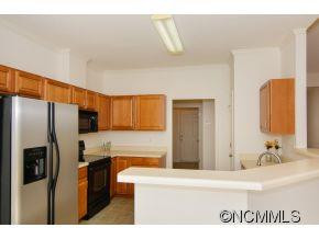 28 Groton Way - Photo 6