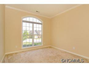 28 Groton Way - Photo 9