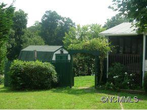 34 Motts Dr - Photo 2