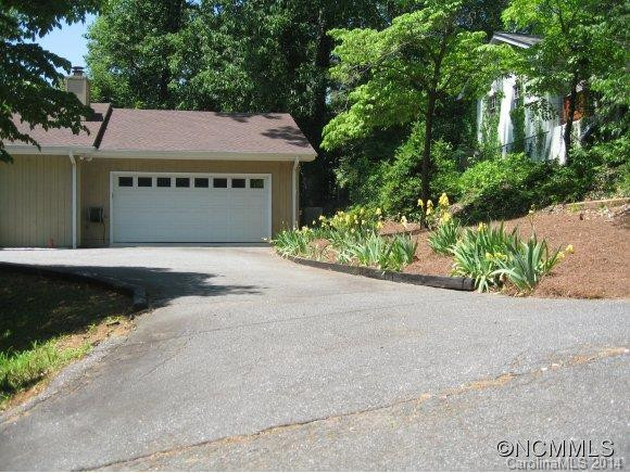 100 Hyde Avenue - Photo 2
