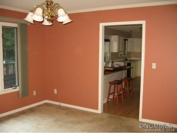 100 Hyde Avenue - Photo 5