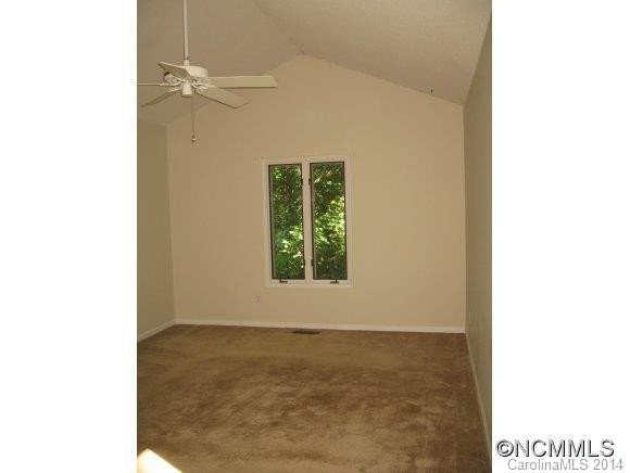100 Hyde Avenue - Photo 7