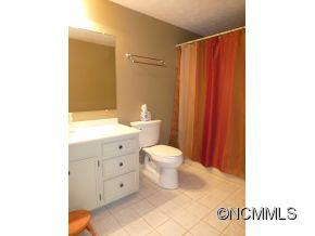 20 Iroquois Drive - Photo 19