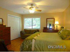 20 Iroquois Drive - Photo 9