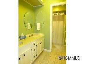 20 Iroquois Drive - Photo 10