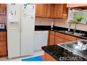102 Falling Waters Road - Photo 4