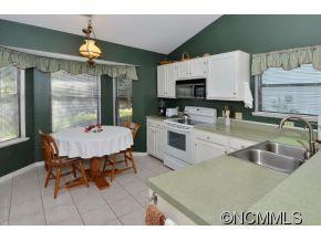 123 Cimarron Drive - Photo 2