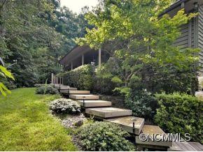 180 THRASHING ROCK DRIVE - Photo 2