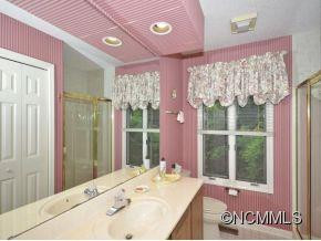 180 THRASHING ROCK DRIVE - Photo 10