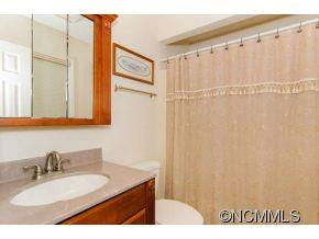 8 Park Ridge Court - Photo 12