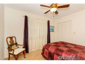8 Park Ridge Court - Photo 15