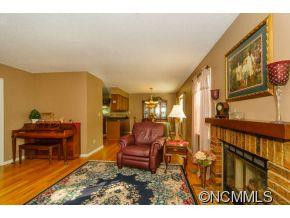 8 Park Ridge Court - Photo 4